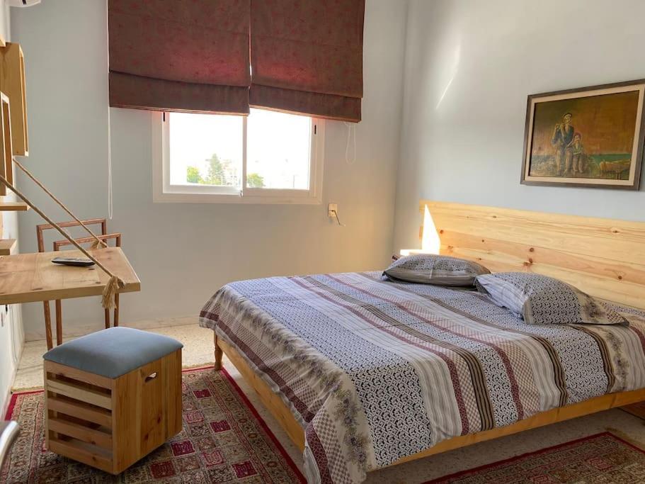 Appartement Simple Et Propre Сфакс Екстериор снимка